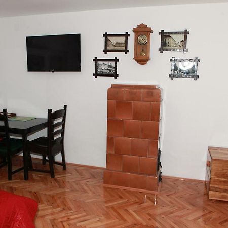 Apartman Kupa Карловаць Екстер'єр фото