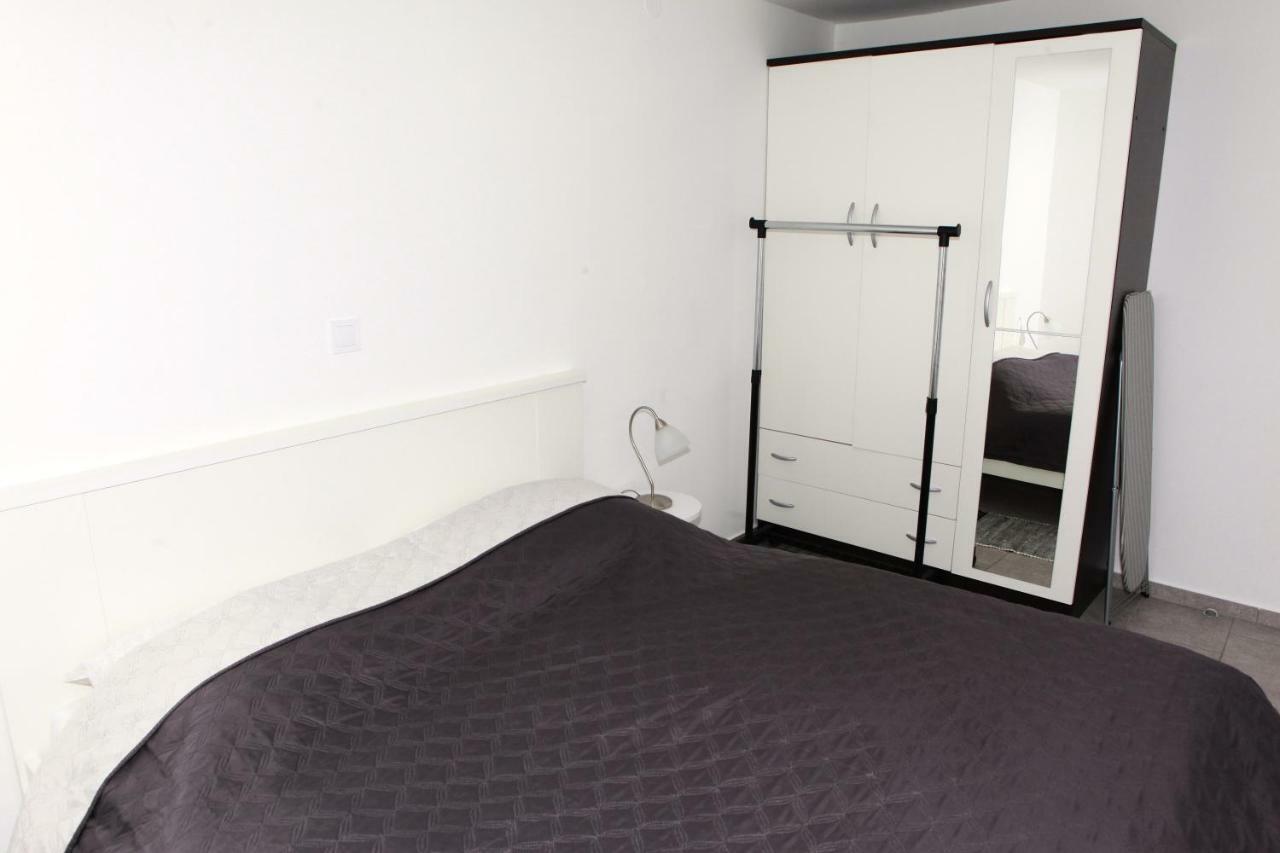 Apartman Kupa Карловаць Екстер'єр фото