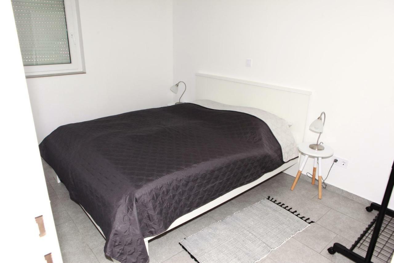 Apartman Kupa Карловаць Екстер'єр фото
