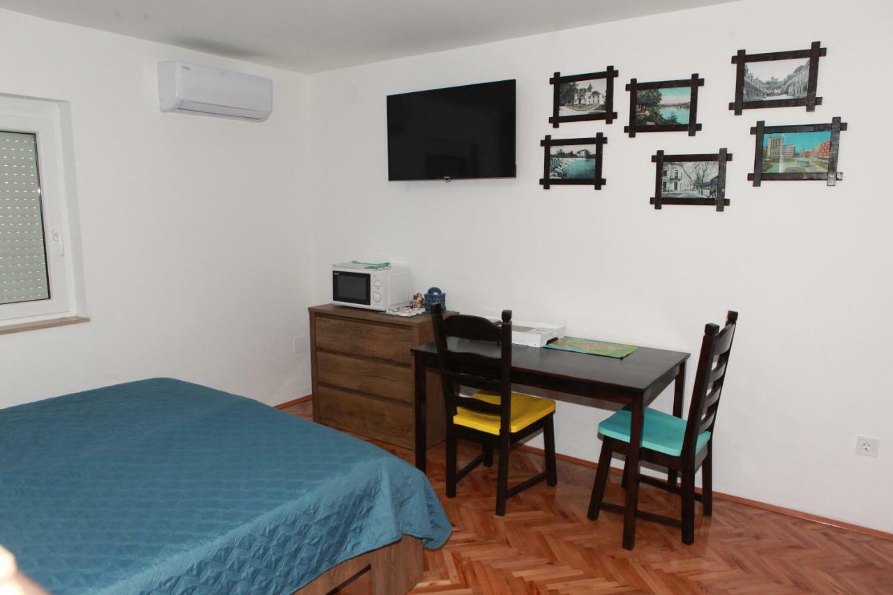 Apartman Kupa Карловаць Екстер'єр фото