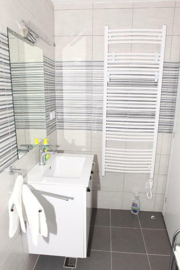 Apartman Kupa Карловаць Екстер'єр фото